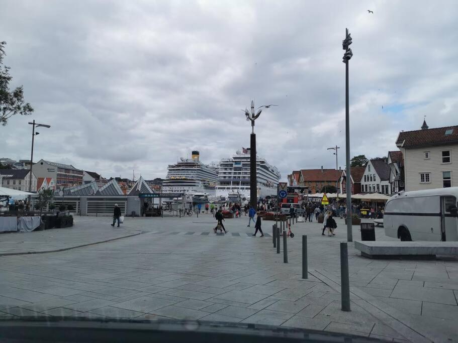 Nice 1-Bedroom Apartment In Heart Of The City Stavanger Ngoại thất bức ảnh